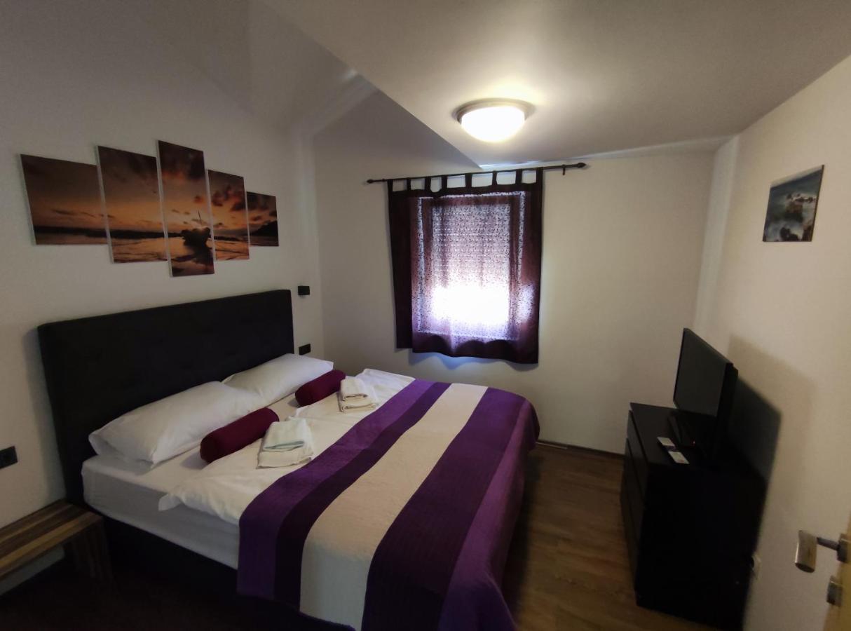 Panorama Sunset Apartments Đảo Đảo Cres Ngoại thất bức ảnh