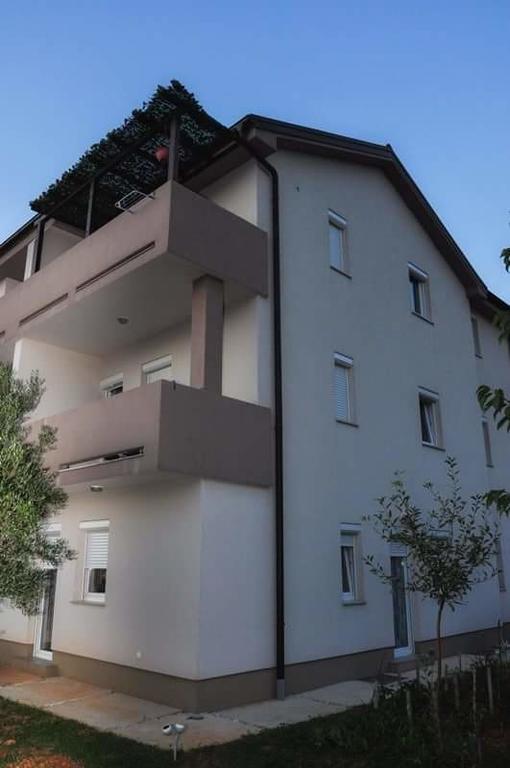 Panorama Sunset Apartments Đảo Đảo Cres Ngoại thất bức ảnh