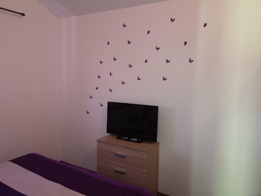 Panorama Sunset Apartments Đảo Đảo Cres Ngoại thất bức ảnh